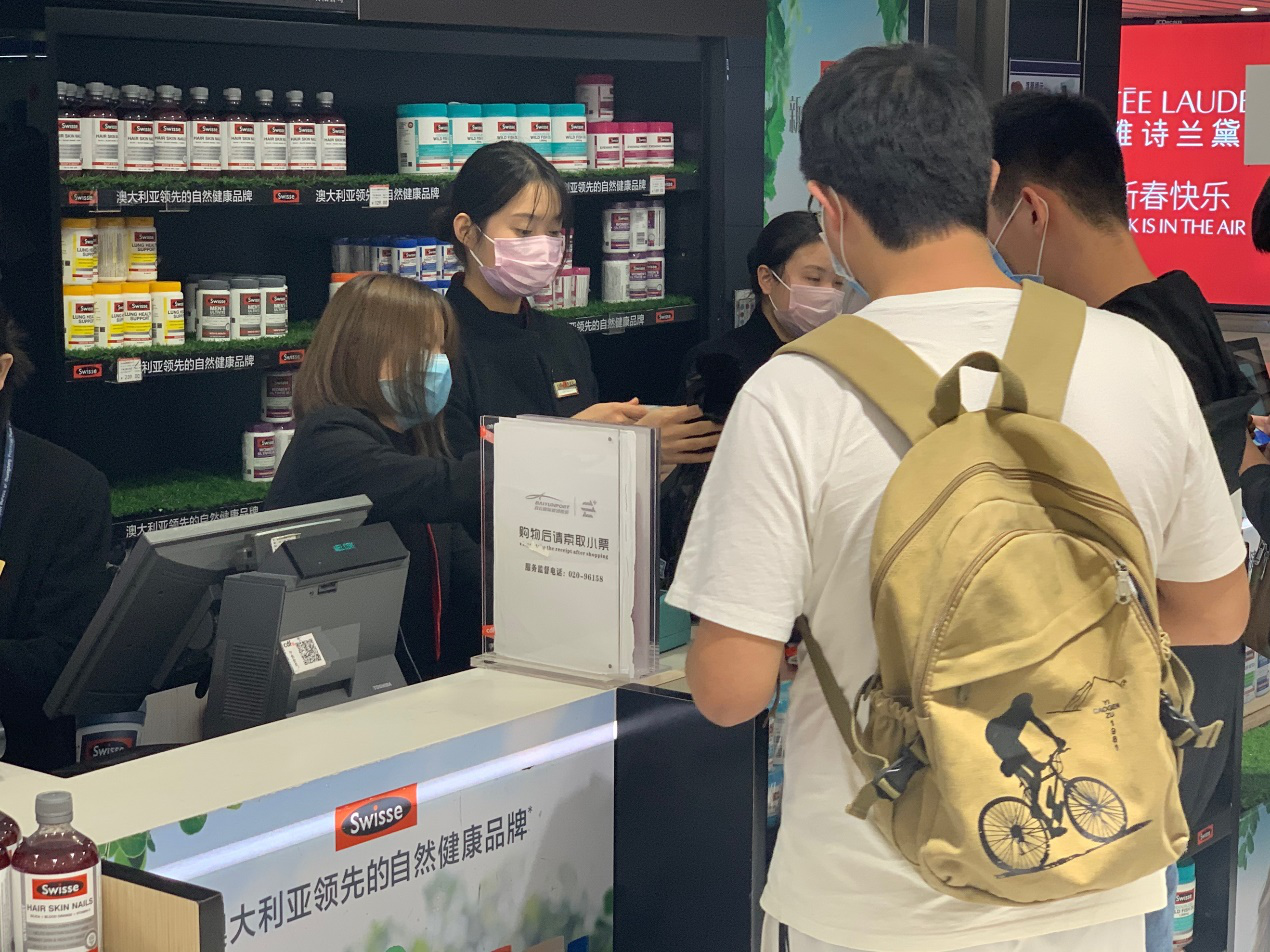 【中國免稅人在行動?一線直擊篇】之三：抗“疫”前線，服務(wù)不打烊！